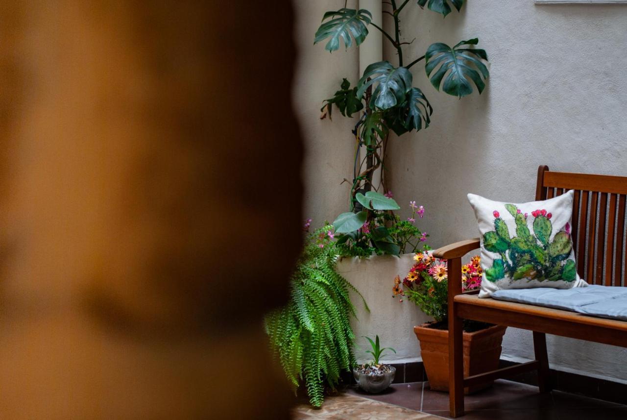 パレルモ B＆B カレッラ Bed & Breakfast エクステリア 写真
