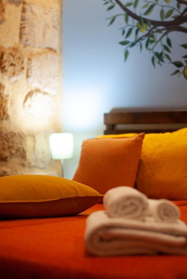 パレルモ B＆B カレッラ Bed & Breakfast エクステリア 写真